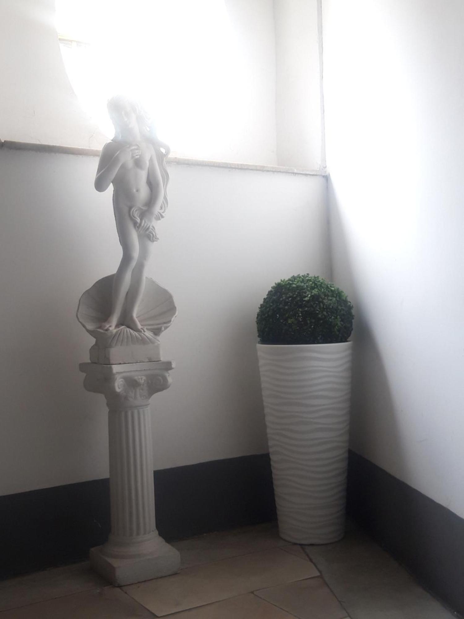Appartamento La Dimora Di Dora Napoli Esterno foto