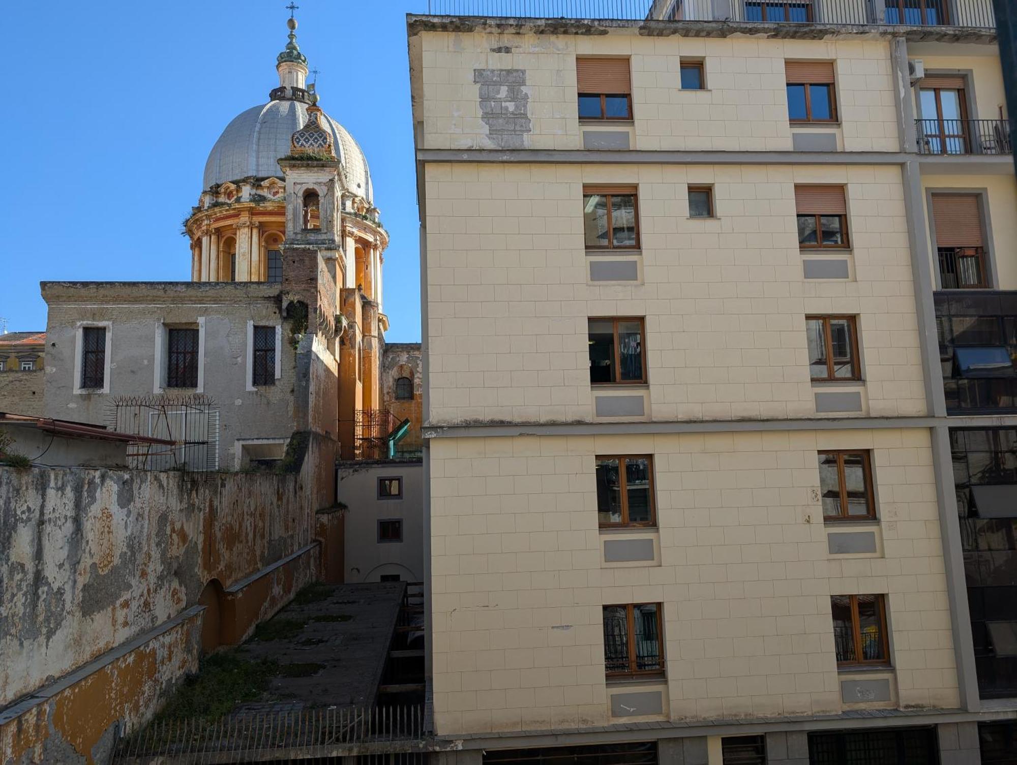 Appartamento La Dimora Di Dora Napoli Esterno foto